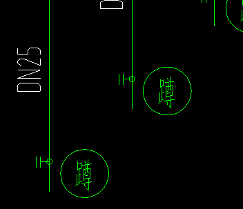 旁边