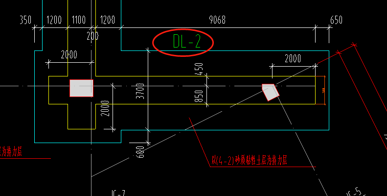 请问一下这里的dl是用条形基础和基础梁画吗