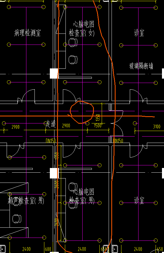 请问图中管道未连接,圈住的那一块的管道水是从哪里来的?