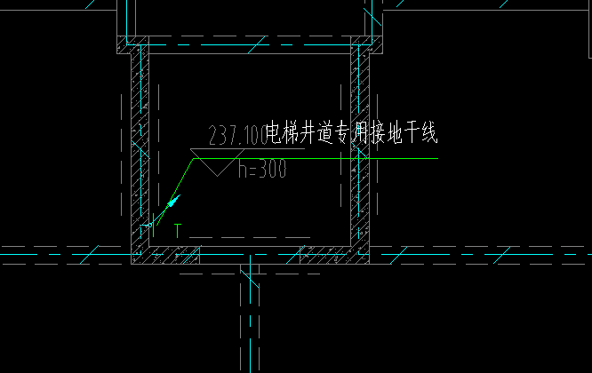 请问这里的电梯井道专用接地干线的高度是多少?谢谢