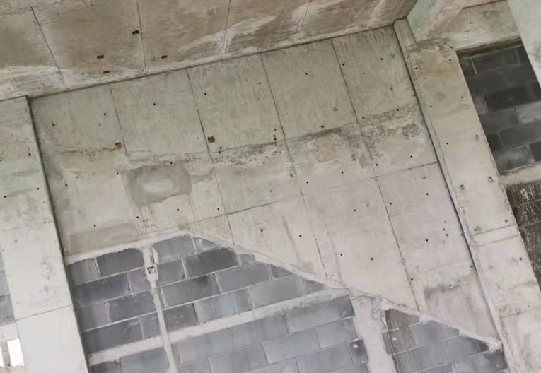 異型梁