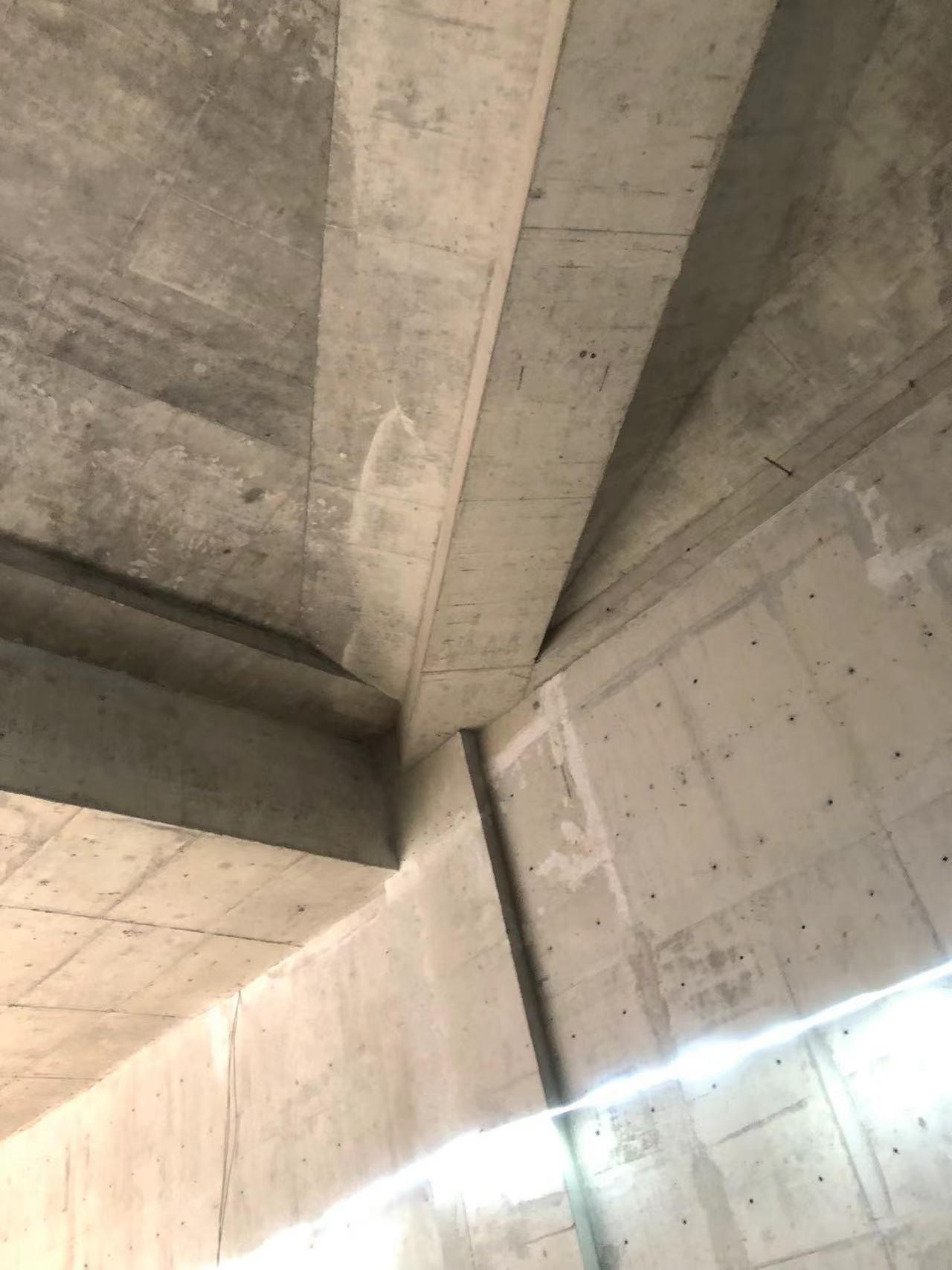 廣聯(lián)達(dá)