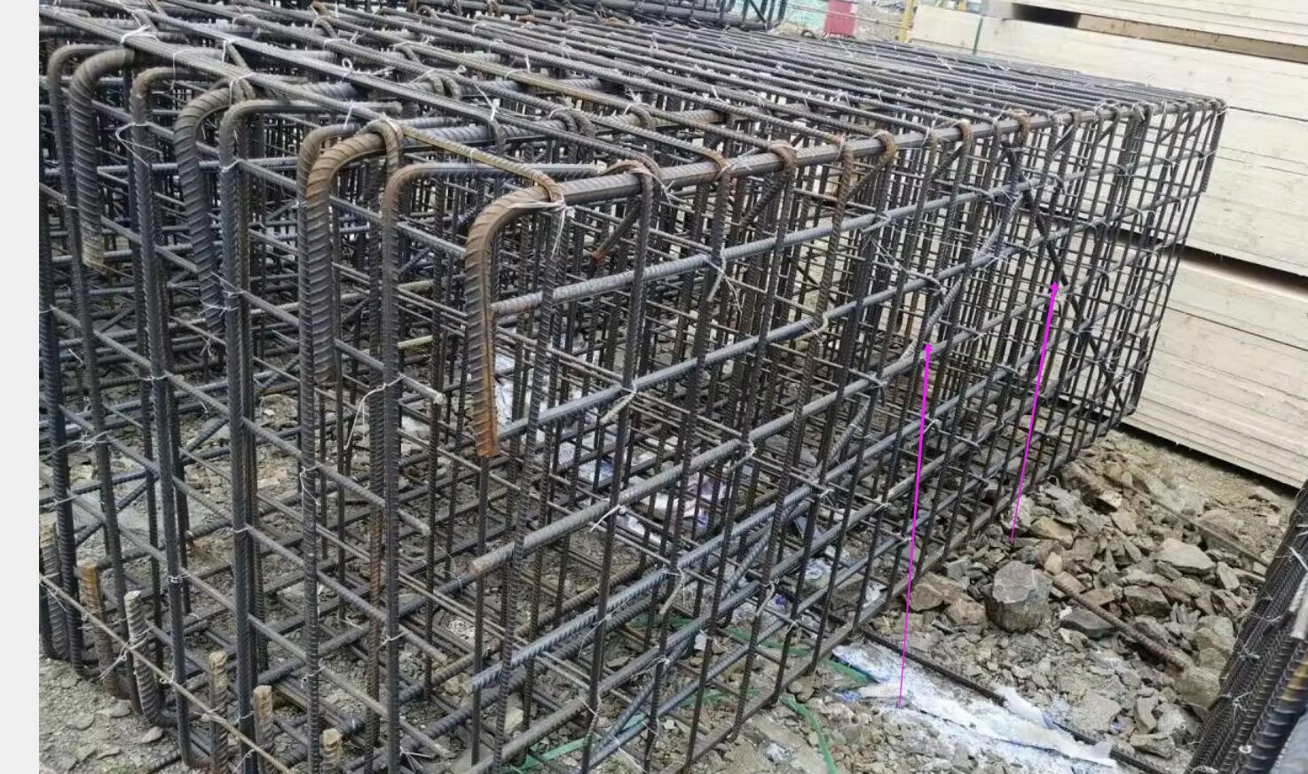 交叉鋼筋