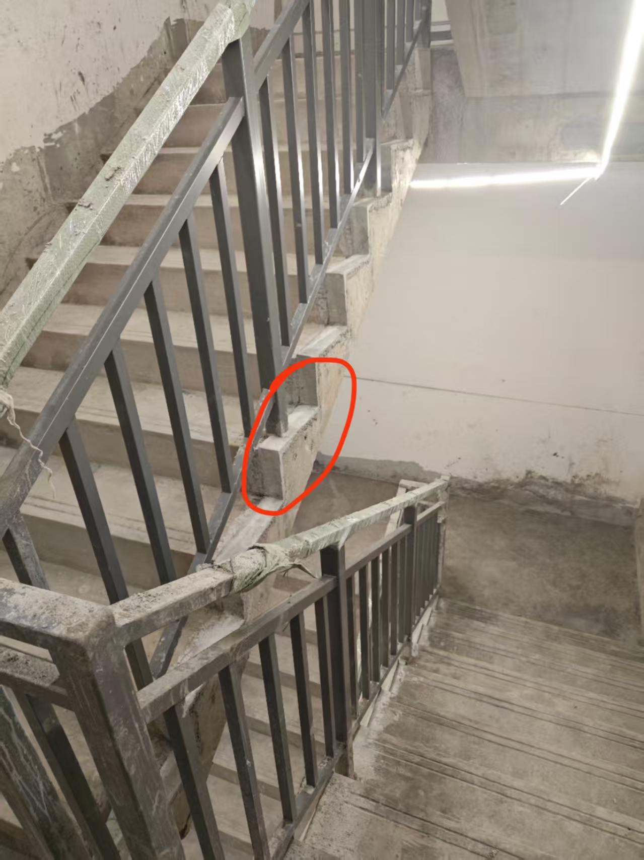 樓梯踢腳