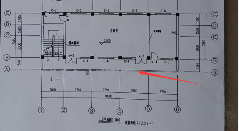 在原有层加1层算外墙中心线时走廊要算入外墙吗