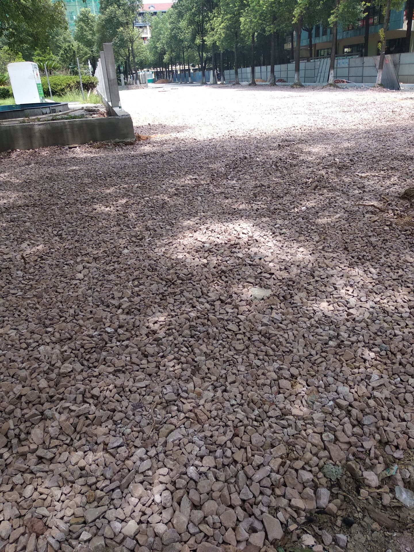 下图所示铺石子套什么定额