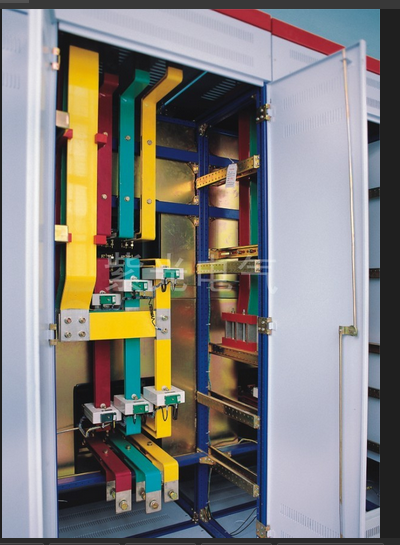 配电柜之间的裸母线连接