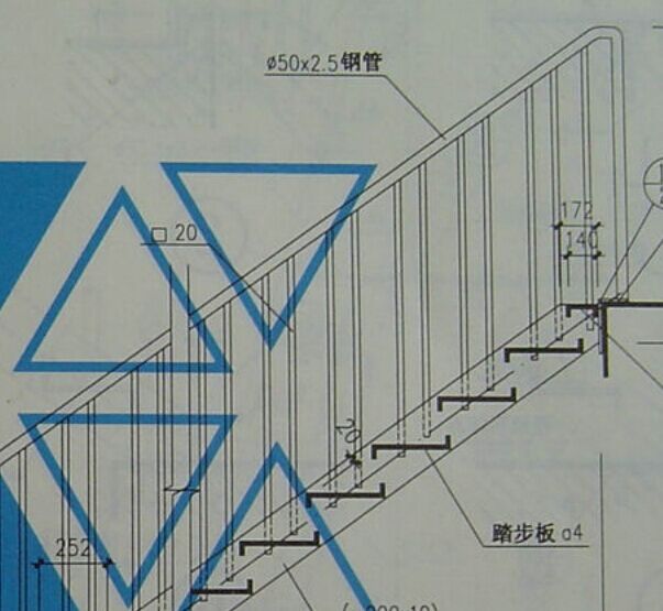 图中的踏步板a4是什么型钢啊