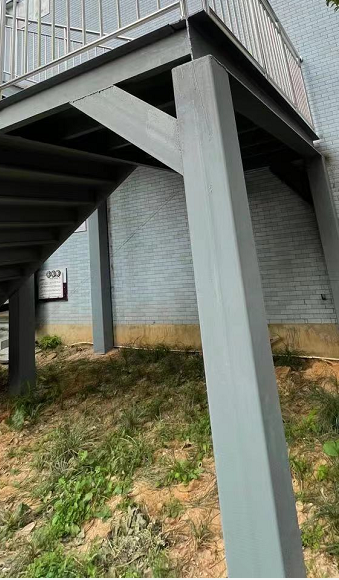 钢柱