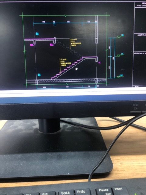 双跑楼梯