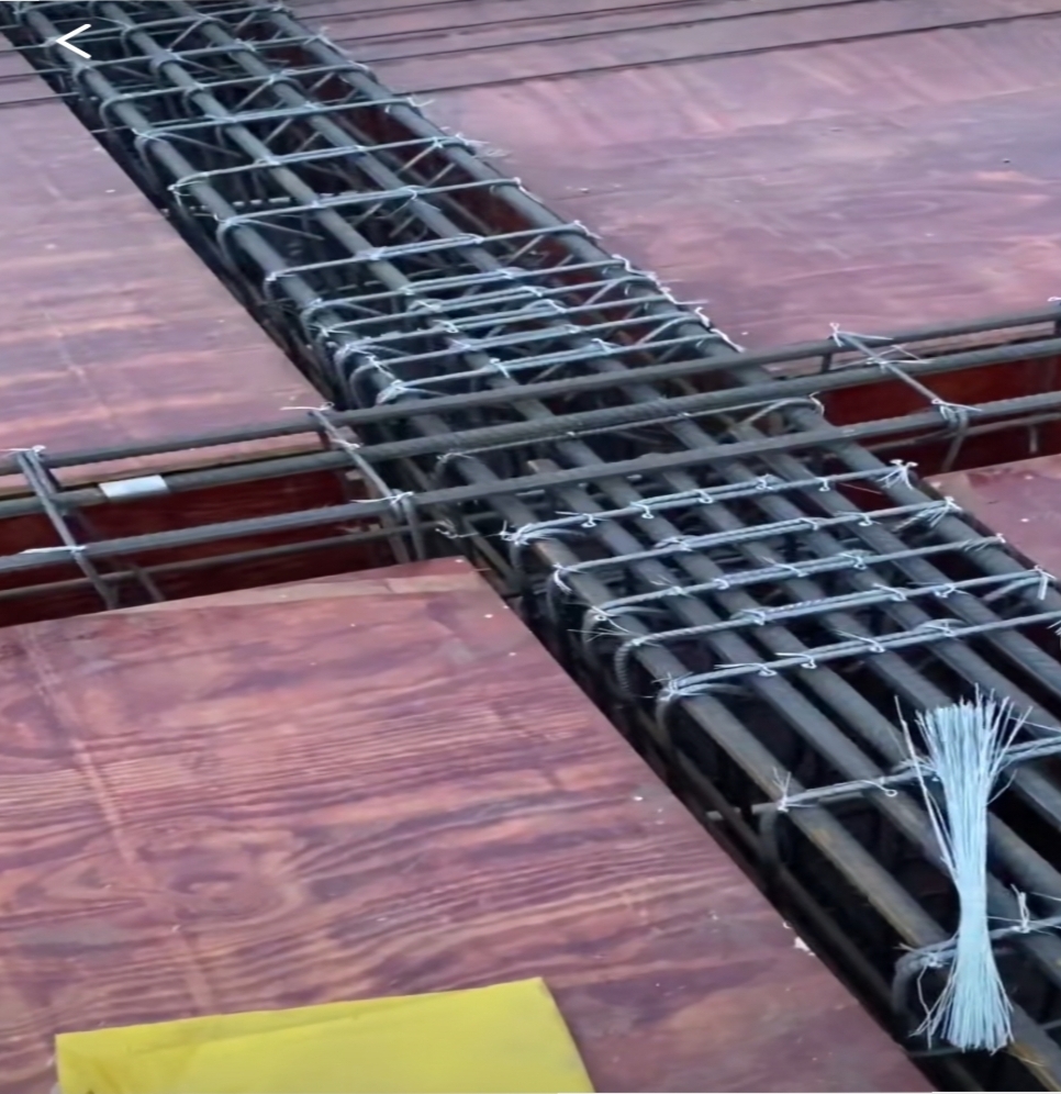 主梁的三根钢筋发错了?请问是怎么放错了?-服务新干线答疑解惑