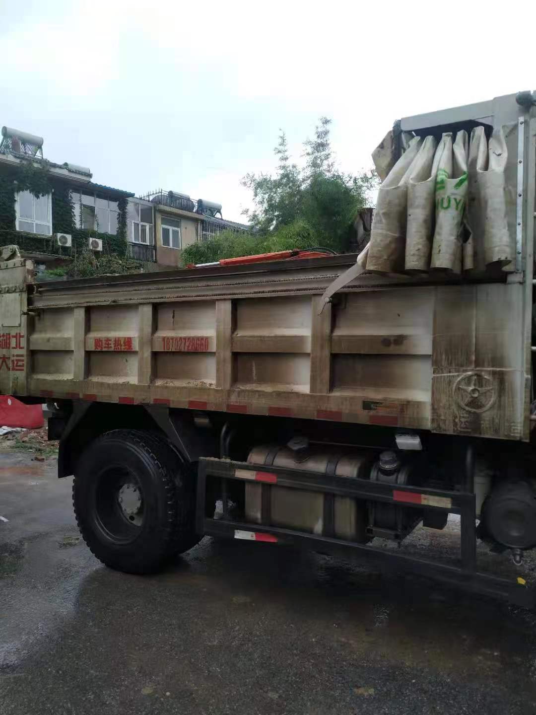 这种车一车可以装多少建筑垃圾