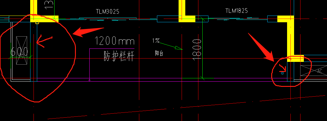 墙边