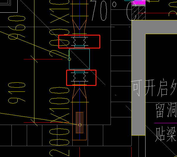 两侧