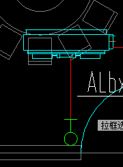旁邊