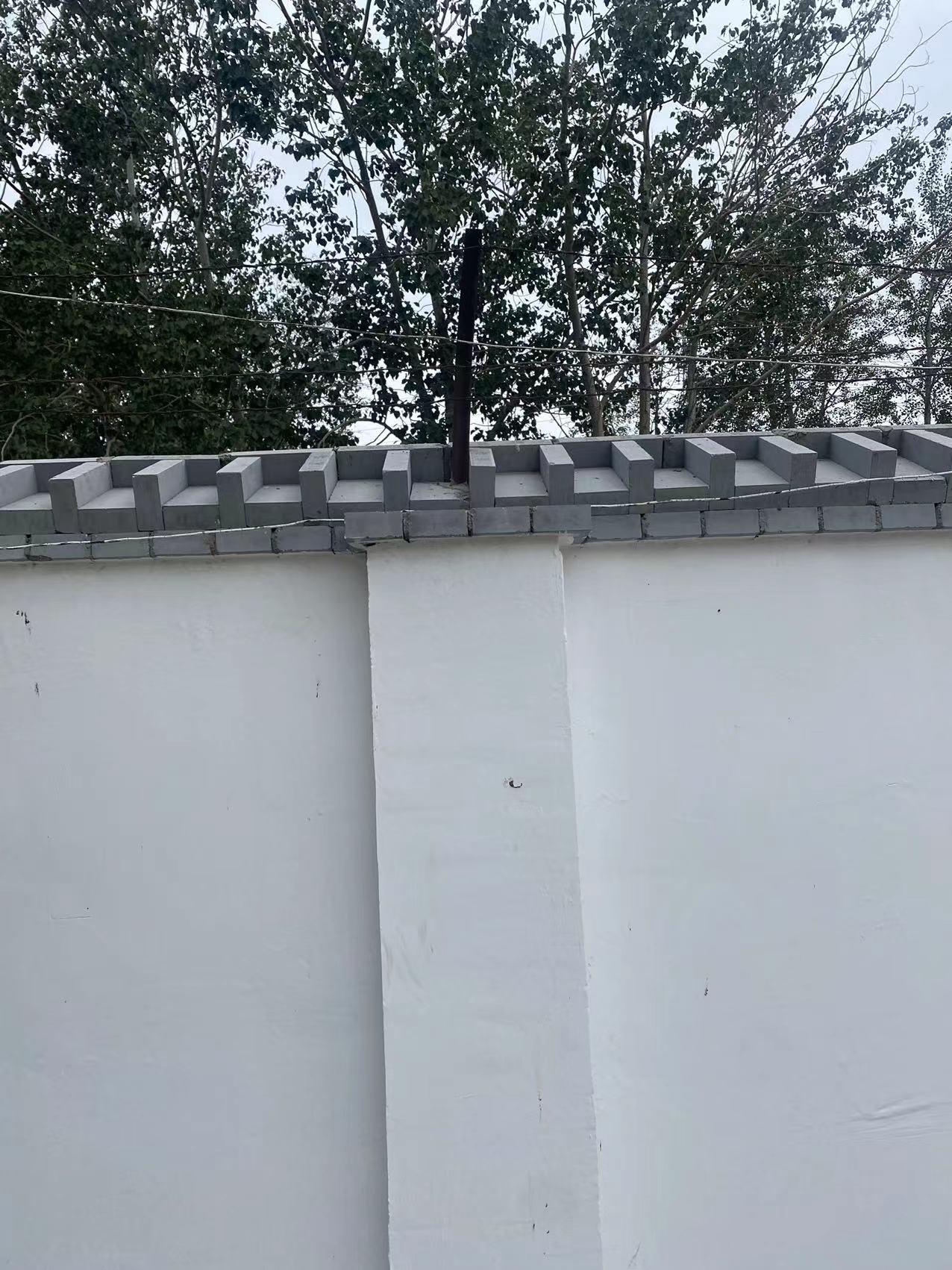 围墙墙帽套哪个定额?