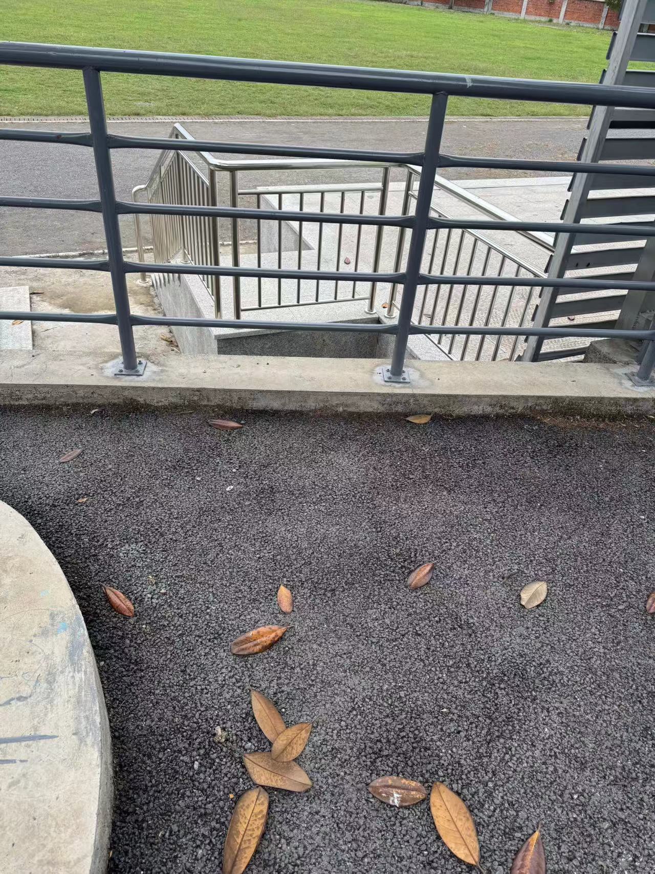 栏杆