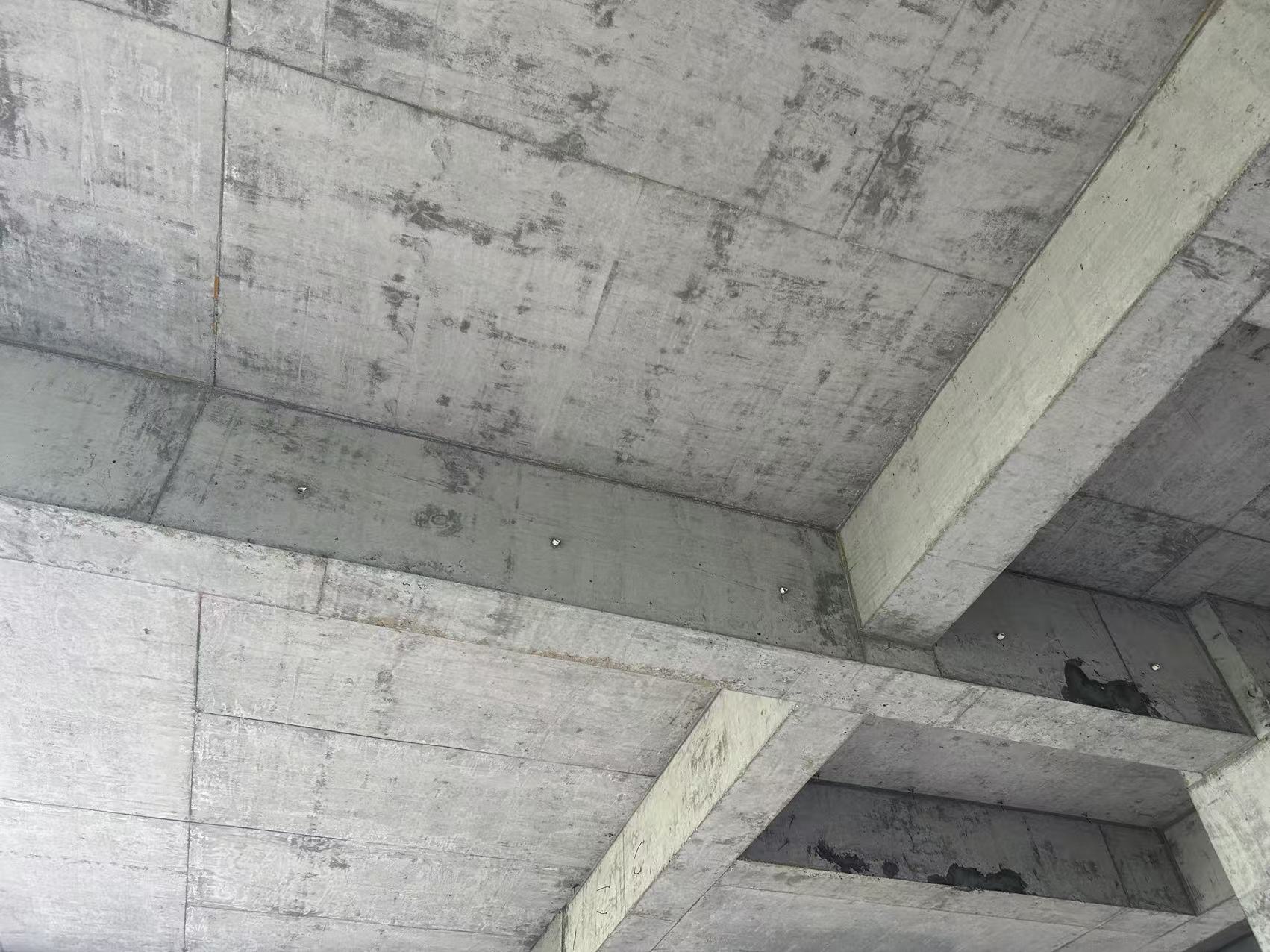 答疑：这个天棚有做抹灰吗？