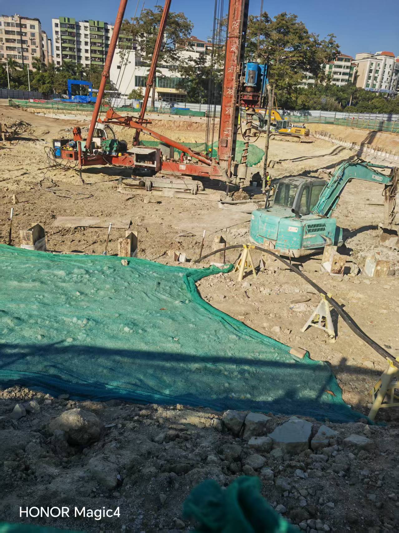 答疑：施工问题：底板下的CFG桩在地面就开始打吗