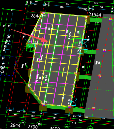 答疑：各位老师，像这种基础梁上的板还需要算模板工程量吗