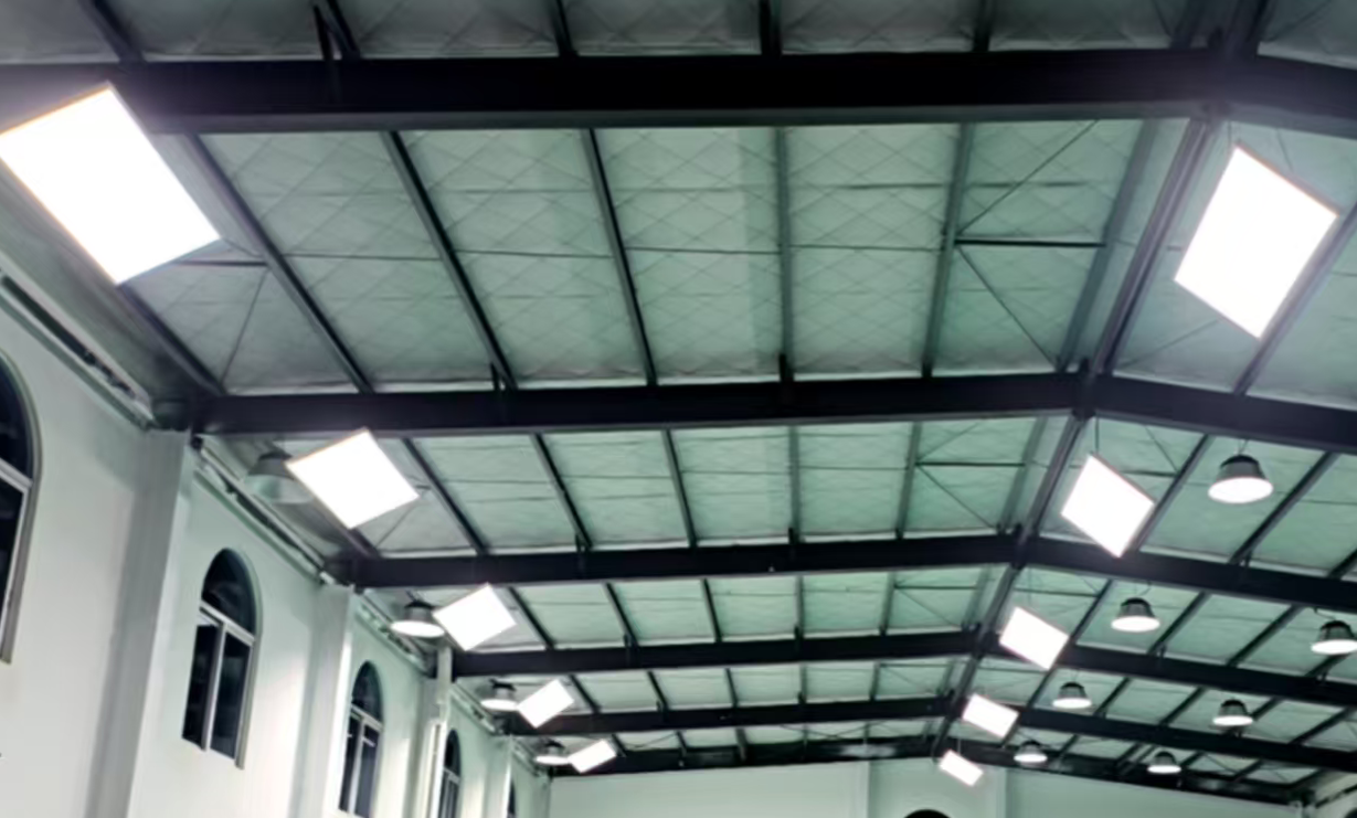 答疑：防眩目高亮1200mm*600mm 120wLED灯套什么定额和清单